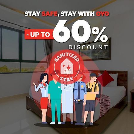 Oyo 314 Emas 23 Guest House Syariah Malang Ngoại thất bức ảnh